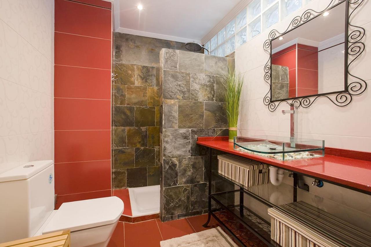Habitacion En Vivienda Gran Via Bilbao Kültér fotó