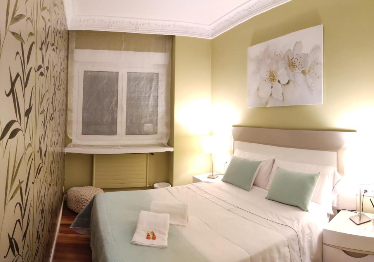 Habitacion En Vivienda Gran Via Bilbao Kültér fotó