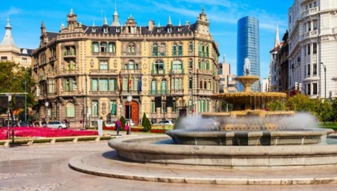 Habitacion En Vivienda Gran Via Bilbao Kültér fotó